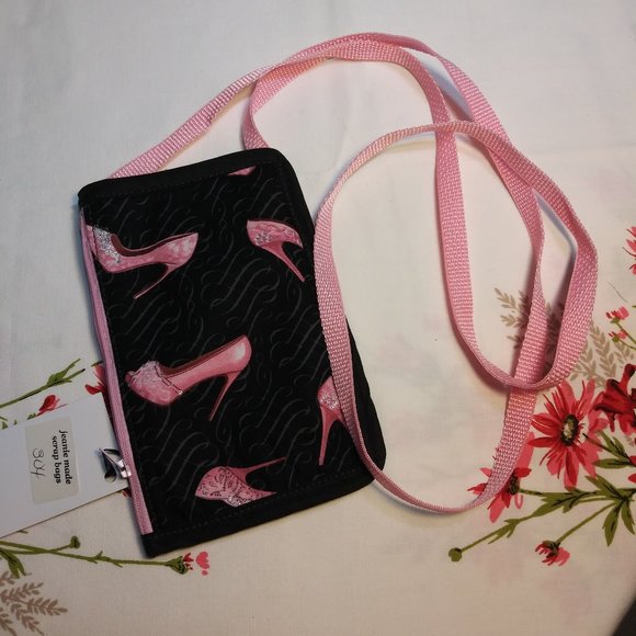 jeaniemade Handbags - 304 jeaniemade Smart Phone Crossbody